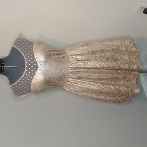 One Clothing, size Large gold dress